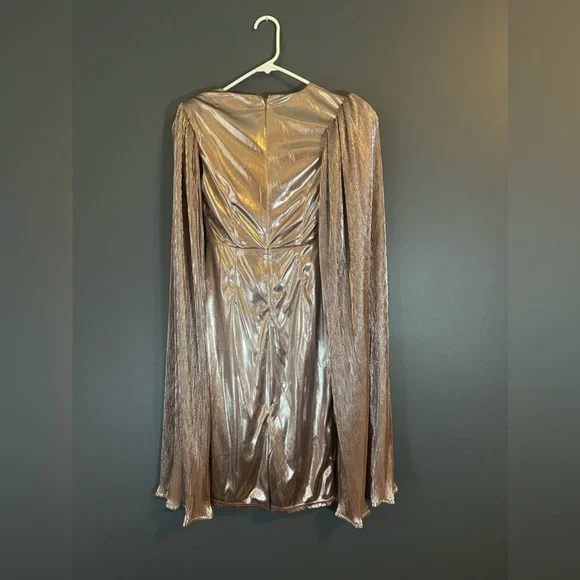 Akira Rose Gold Metallic Bell Sleeve wiggle dress Size Small - Picture 6 of 7